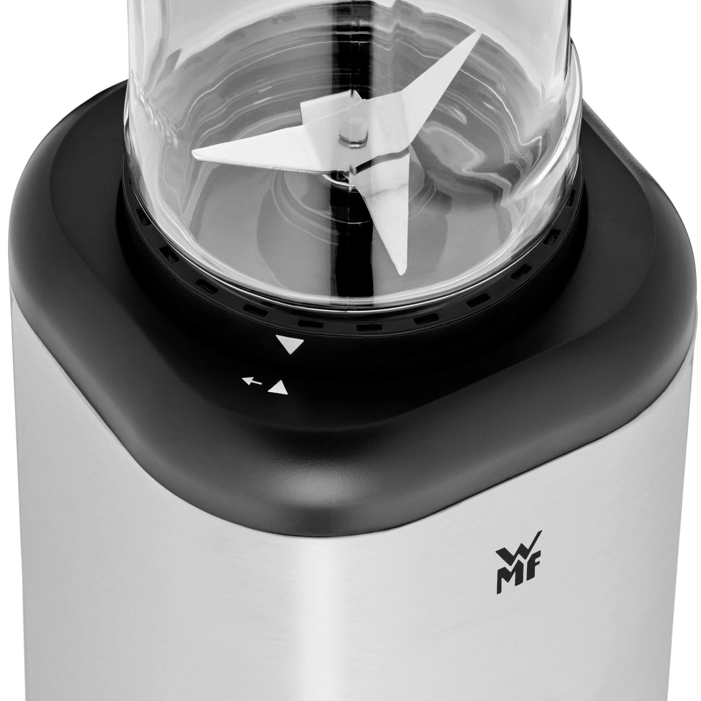 "Mix & Go: 300W Silberner Mini Smoothie Maker mit 600ml Trinkflasche"