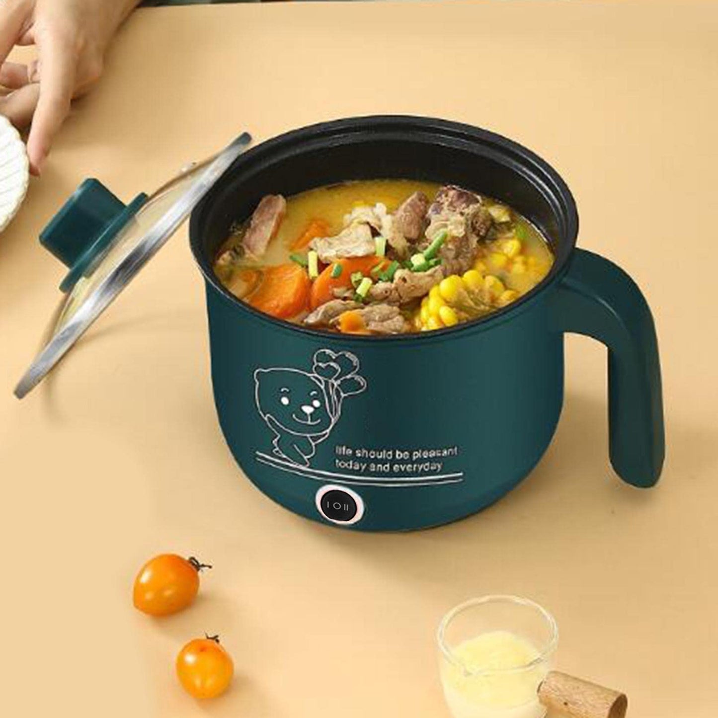 "Multifunktionaler Mini Hot Pot: Tragbarer Elektro-Nudelkocher in Grün"