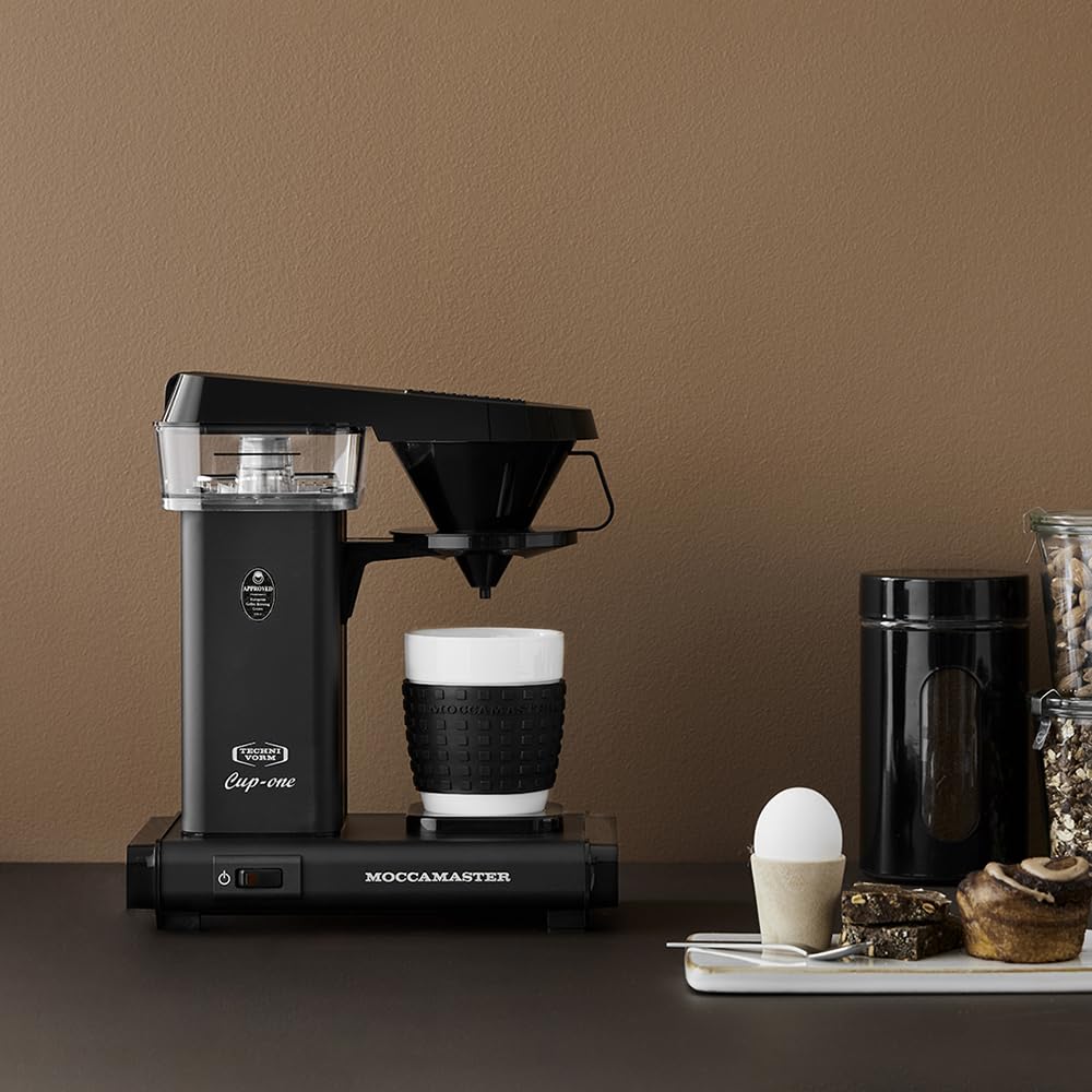 "Genießen Sie frisch gebrühten Kaffee: Moccamaster Cup-One in Matt Black"