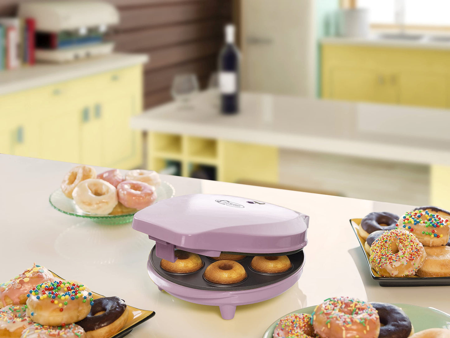 "Backspaß für die ganze Familie: Rosa Mini-Donut Maker für 7 Leckereien!"